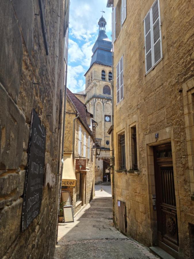 La Maison De Lily Au Coeur De La Cite Medievale Sarlat-la-Canéda Exterior photo